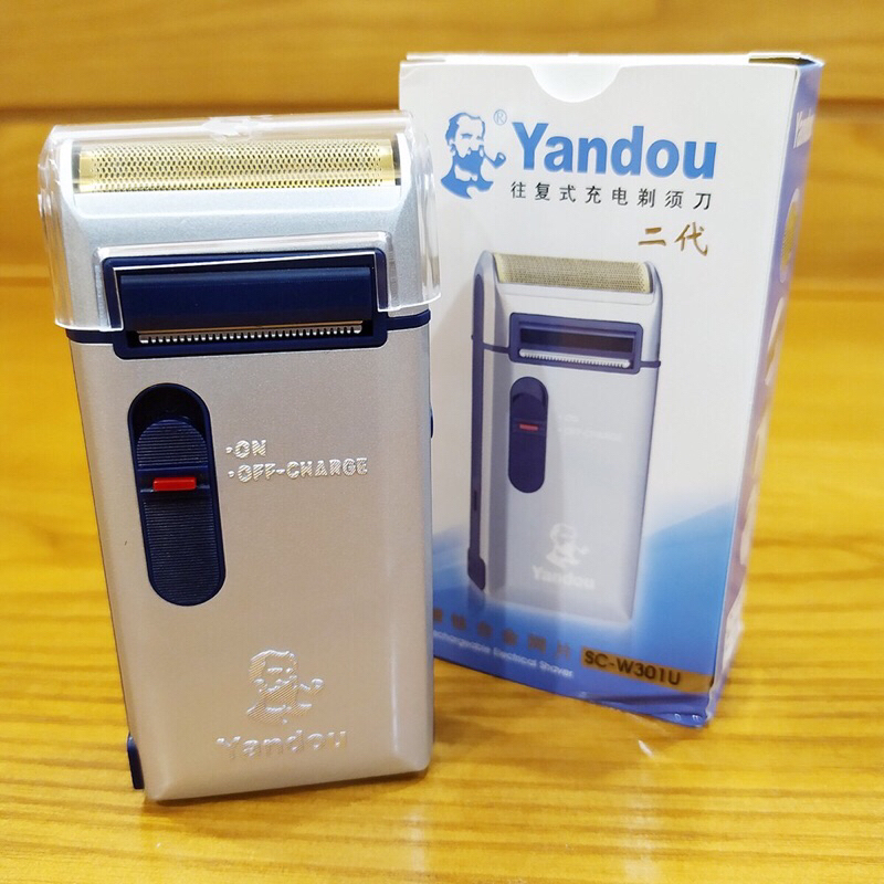 Máy cạo râu yandou