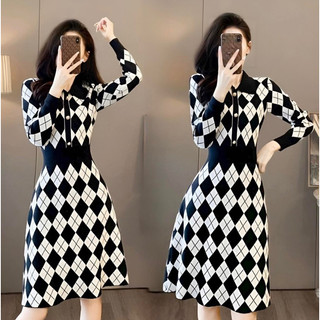 ( HÀNG NHẬP - CAO CẤP) VÁY LEN DỆT KIM  - DÁNG XÒE CHỮ A  ( MYY 26101123)