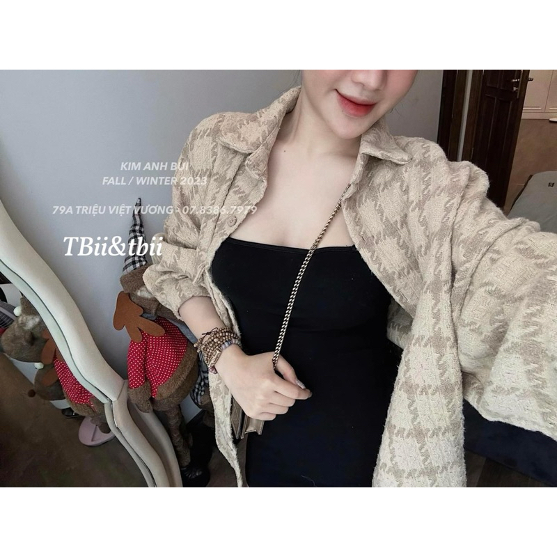 Sơ mi dạ kẻ nâu hot hit chuẩn Kim Anh Bùi