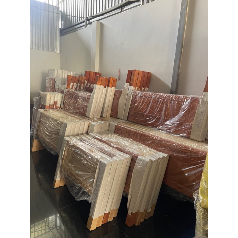 Giường gỗ giá rẻ