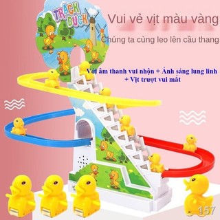 Vịt leo thang bộ có 3 con vịt và bộ cầu trượt