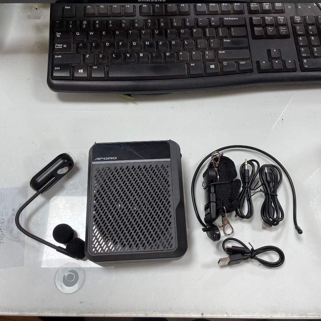 Máy trợ giảng không dây APORO T28 UHF