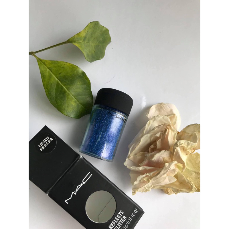 Nhủ mắt của MAC sale 300k