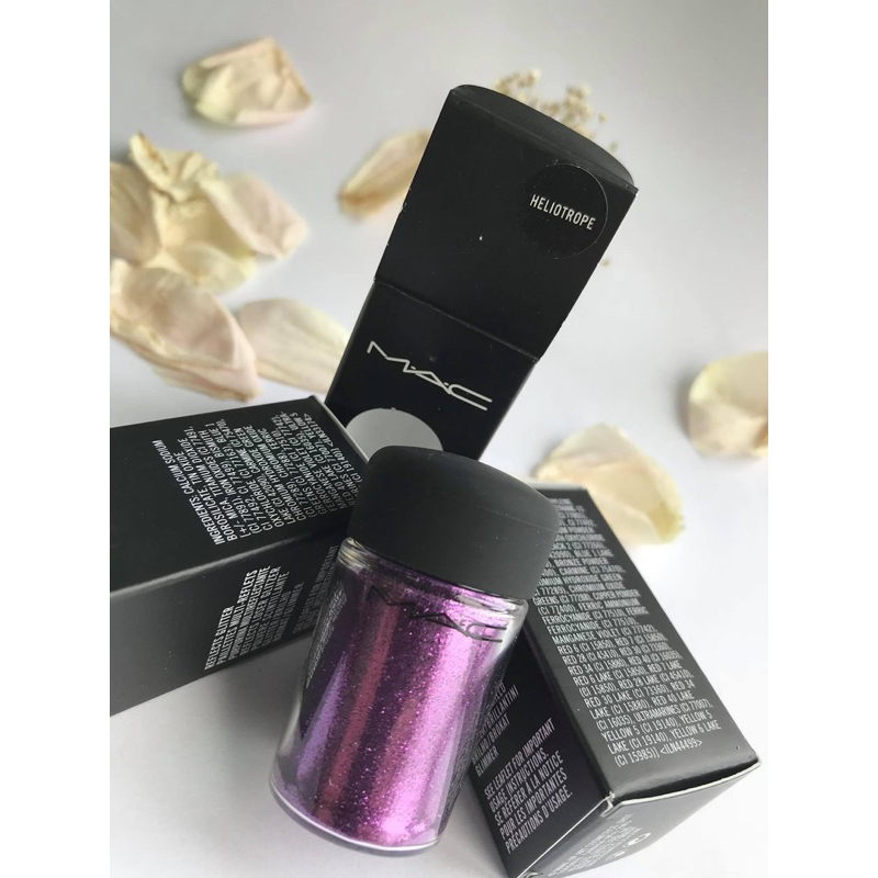 Nhủ mắt của MAC sale 300k