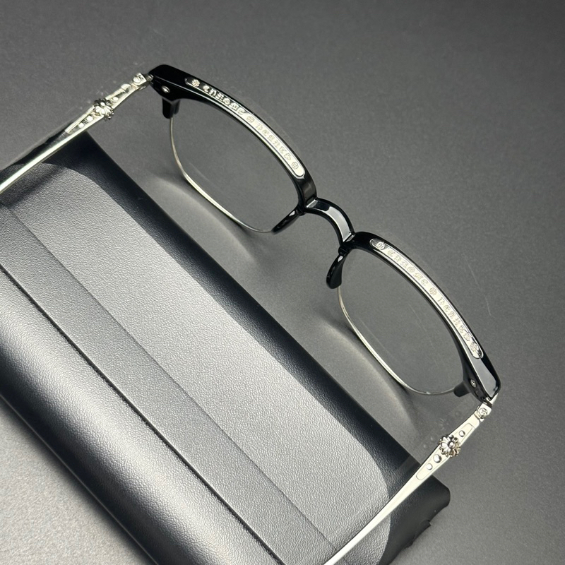 KINHLEGIASI | Mắt kính Old Chrome Hearts phong cách thời trang dành cho nam nữ