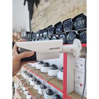 Camera analog 2mp hikvision zoom quang 4x hồng ngoại 80m chỉ add đầu ghi dahua và kbvision/hàng qua sử dụng