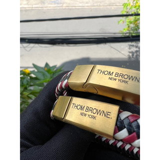 Vòng đeo tay Thom B