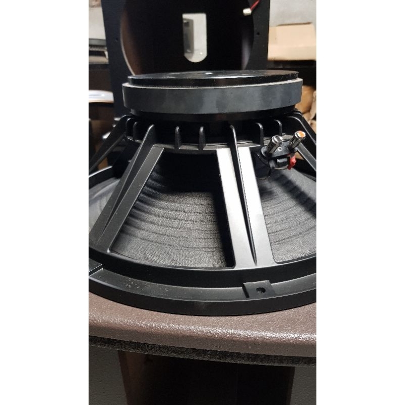 Củ Bas 40 coil 75 từ 190 china