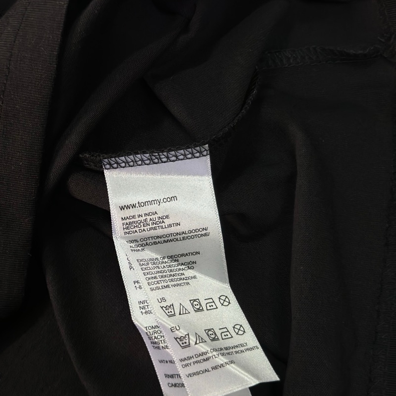 Áo thun Tom chữ kí nam nữ mới nhất Áo thun Tom thêu chữ nam nữ mới nhất