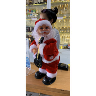 ÔNG GIÀ NOEL LẮC MÔNG