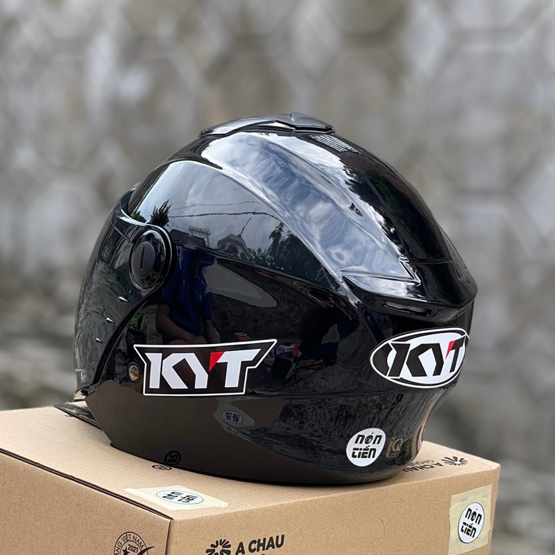 MŨ BẢO HIỂM 3/4 1 KÍNH XH01 ĐEN BÓNG CỰC NGẦU , LÊN LOGO KYT VÀ BH 12 tháng