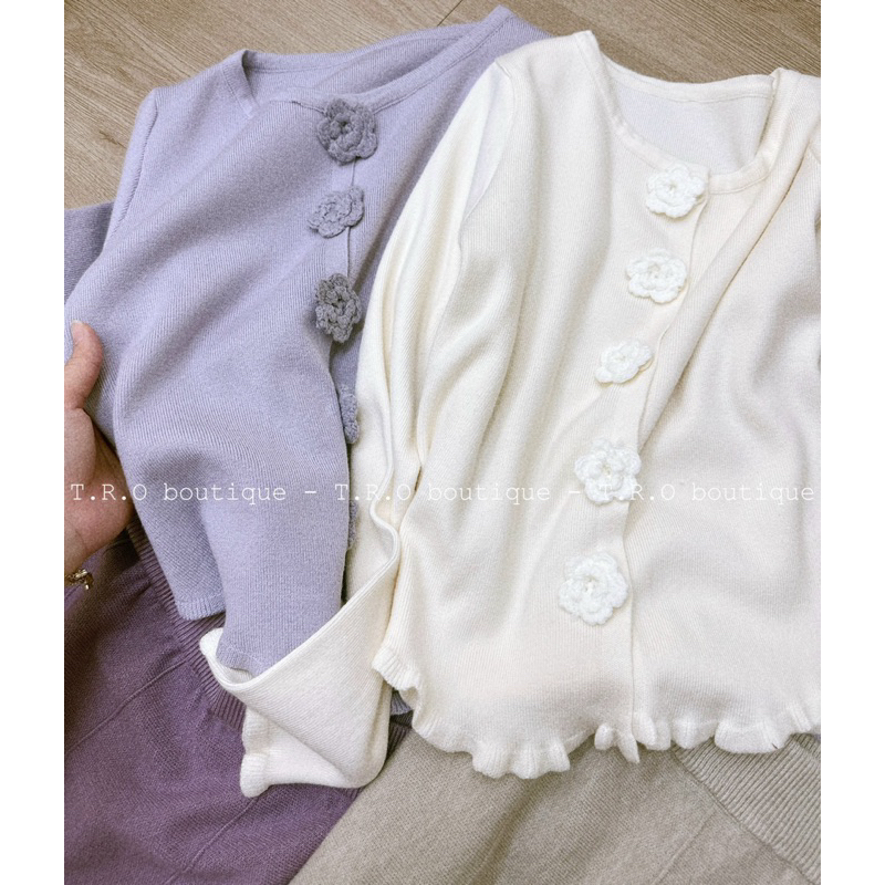 Sét áo len vạt tôm cúc hoa + chân váy đuôi cá