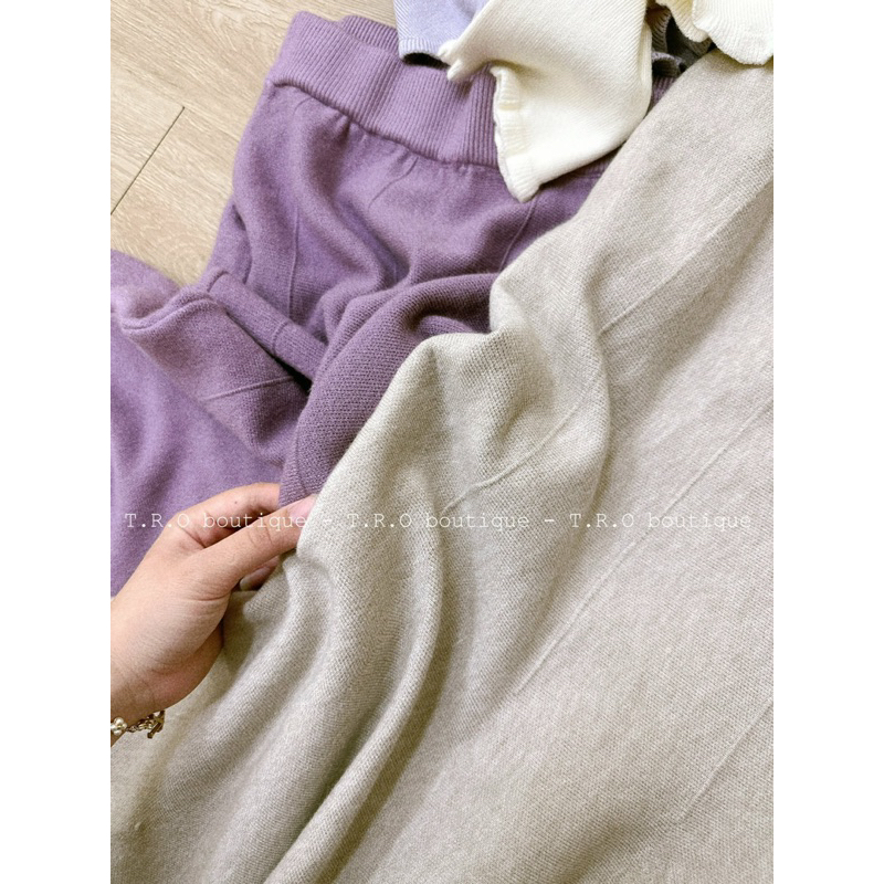 Sét áo len vạt tôm cúc hoa + chân váy đuôi cá