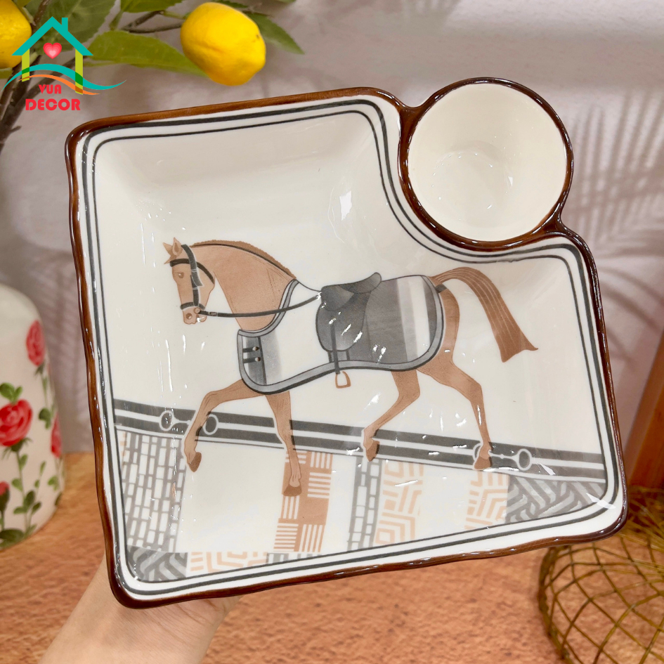 Bộ bát đĩa sứ Ngựa La Mã-chén bát Decor-bộ bát ăn cơm dễ thương phủ men bóng viền nâu cao cấp,chén dĩa sứ VuaDecor