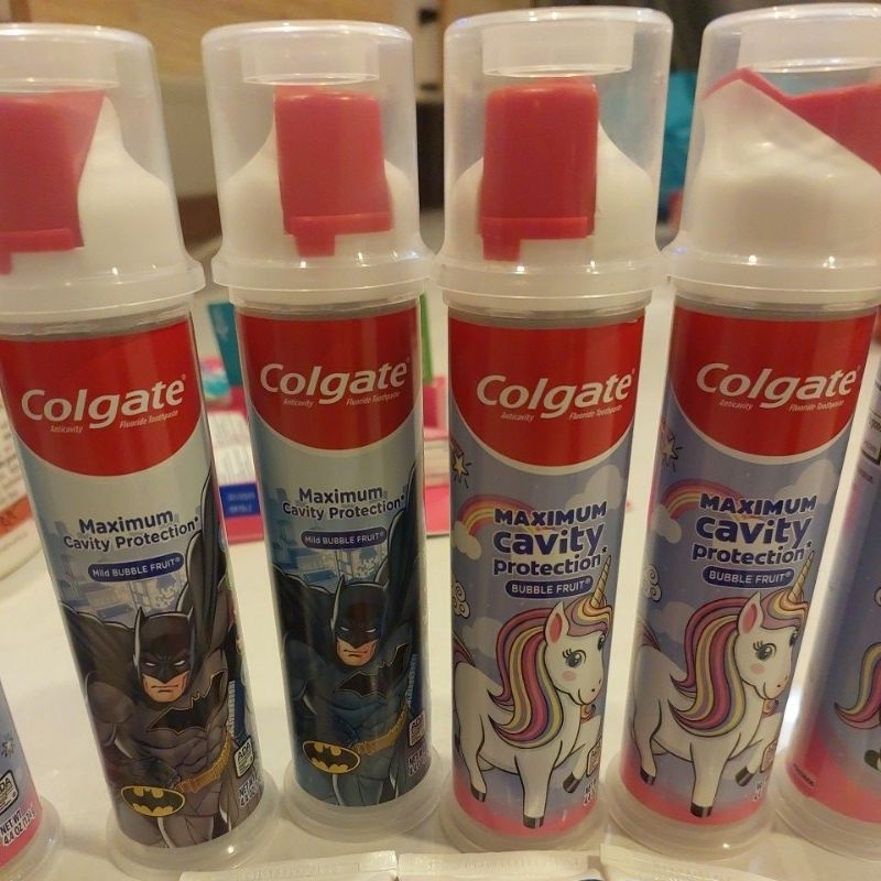 KEM ĐÁNH RĂNG BÉ TRAI HÌNH NGƯỜI NHỆN CREST / DƠI COLGATE  MÙI BERRY   DẠNG ỐNG 119GRAM TỪ MỸ