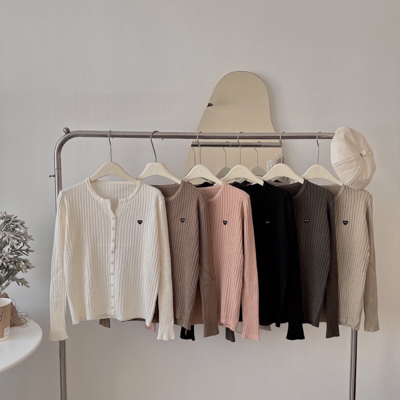 Áo len cdg cúc liền tim nhỏ hàng QC -Mon.Ami