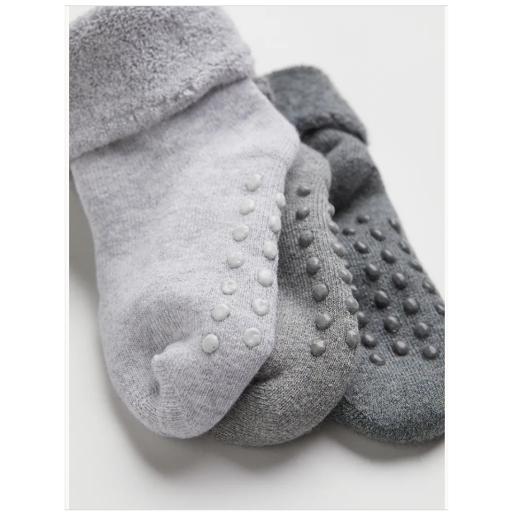 Set 5 tất chống trơn cho bé HM