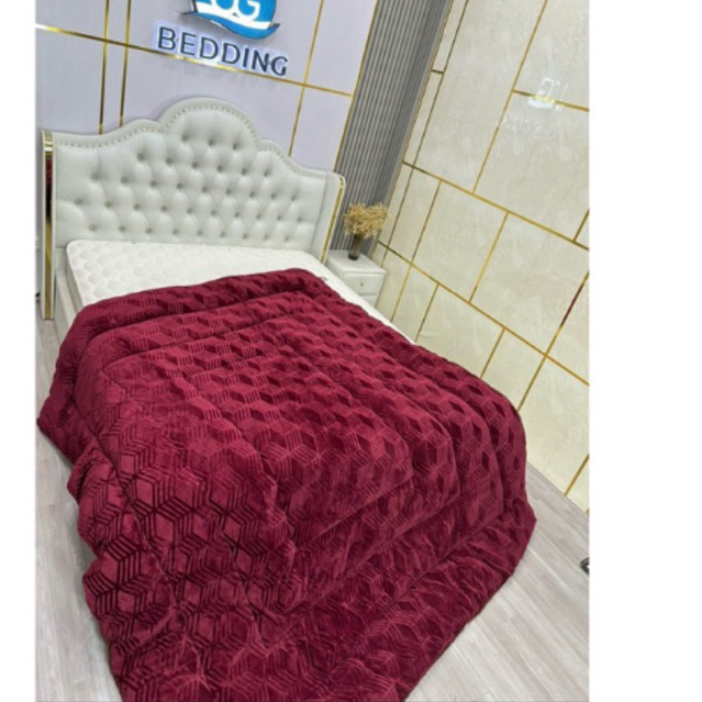 Chăn nỉ nhung lông thỏ nặng 3,8-4kg Tumaishop
