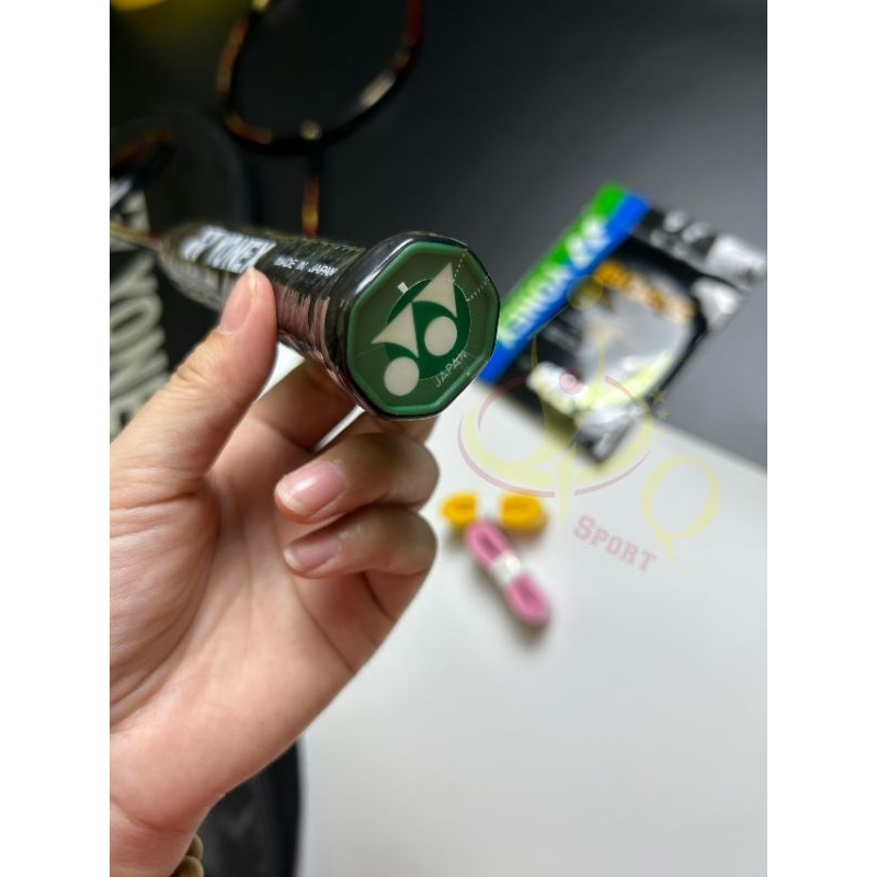 Vợt cầu lông astrox 99pro đỏ khung carbon căng 13kg bảo hành 12kg