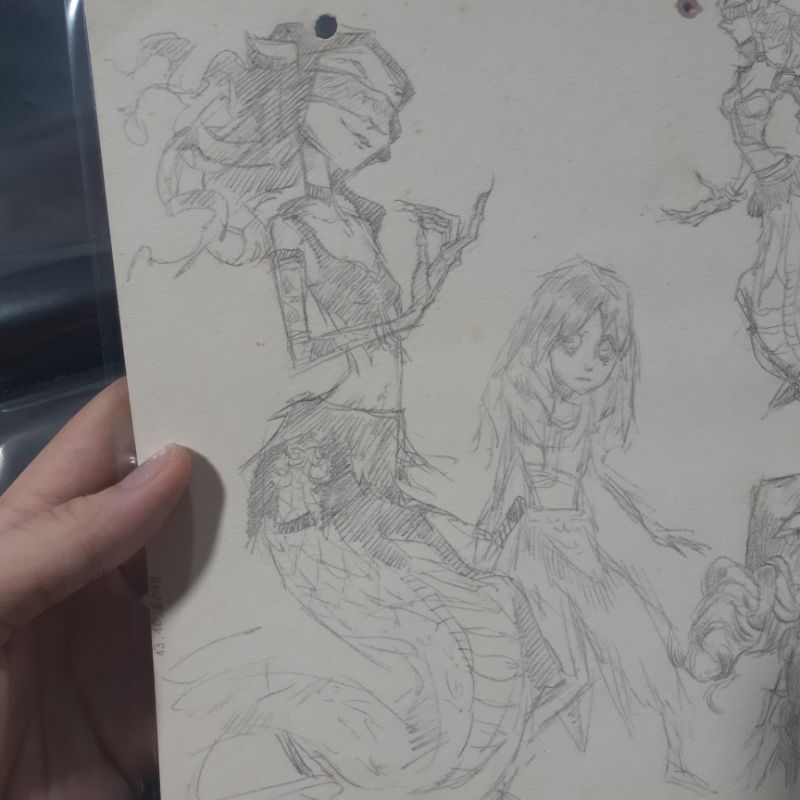 Tranh ký hoạ chì Identity V - Yihra - basic skin A4