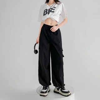 Quần Jogger Thể Thao Nữ Vải Dù Nhẹ Mát, Túi Hộp Dây Rút Cá Tính - QJ08