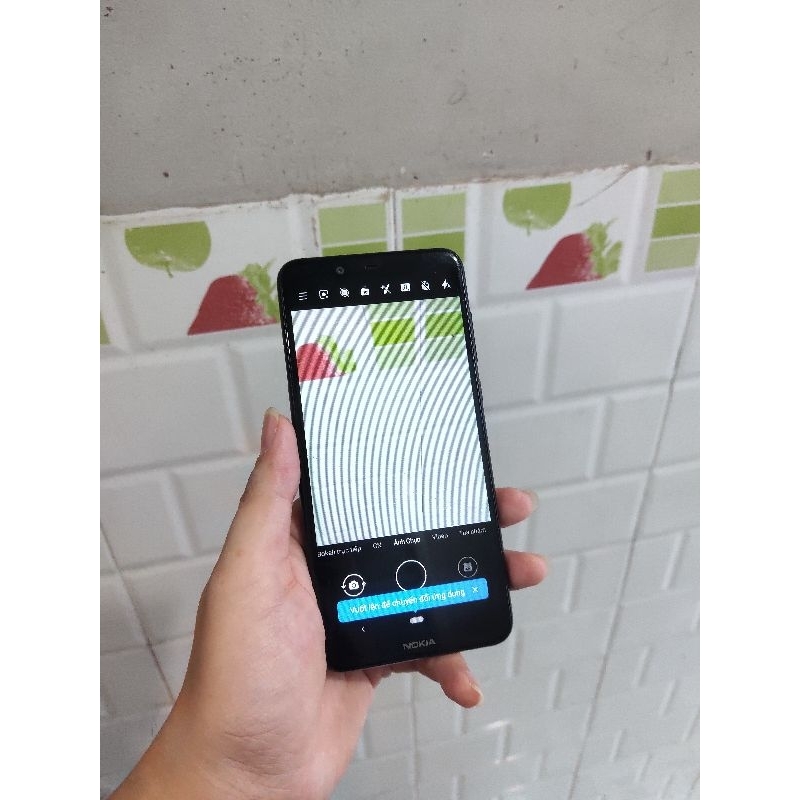 Xác điện thoại cũ  Nokia 5.1 Plus  sọc màn, cảm ứng còn dùng được, chữa cháy