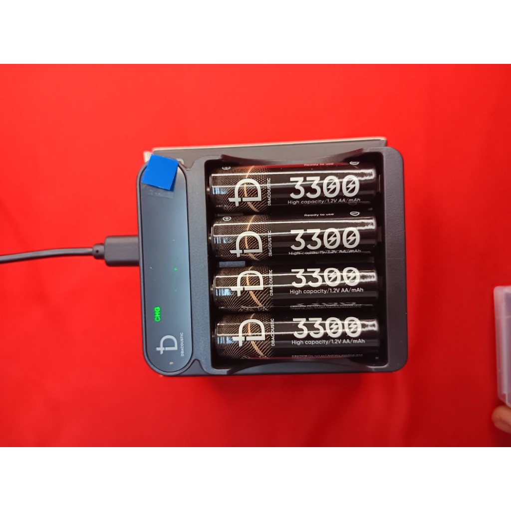 Pin sạc AA Ni- MH 3300mAh vỉ 4 viên + sạc hãng DB acoustic - Chính hãng dùng cho micro, máy ảnh,...