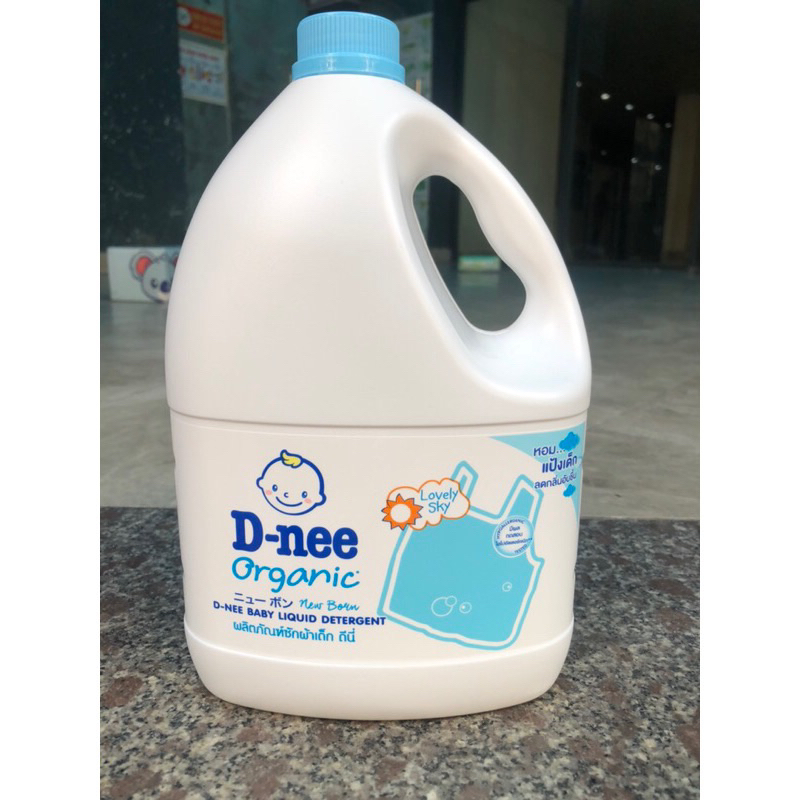 Nước giặt Dnee hàng nội đia thái lan 2800ml