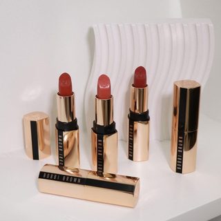Son thỏi Bobbi Brown Luxe Lip Color