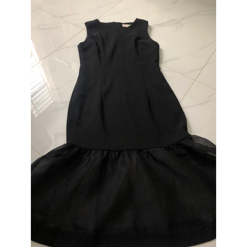 ĐẦM ĐUÔI CÁ THANH LÝ- Ivy Moda - Size-M