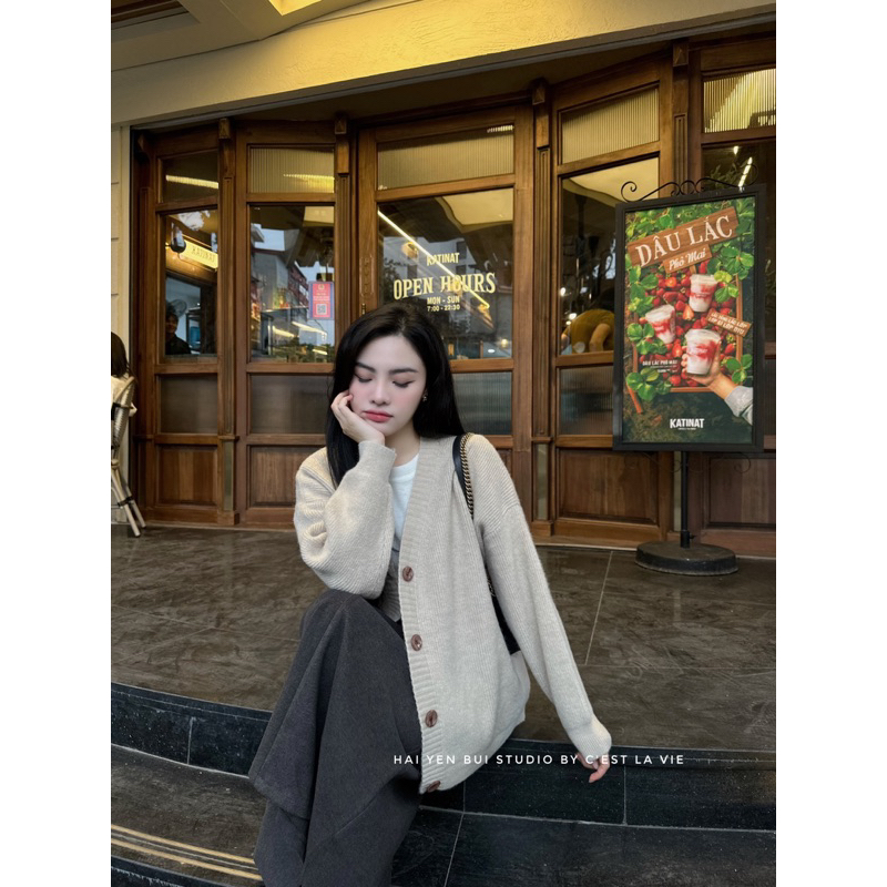 Áo len cadigan trơn C'est lavie