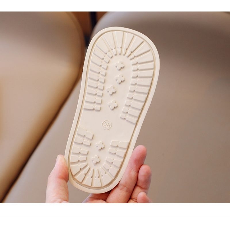 MG baby Sục da bóng mềm đế cao su cao cho bé gái