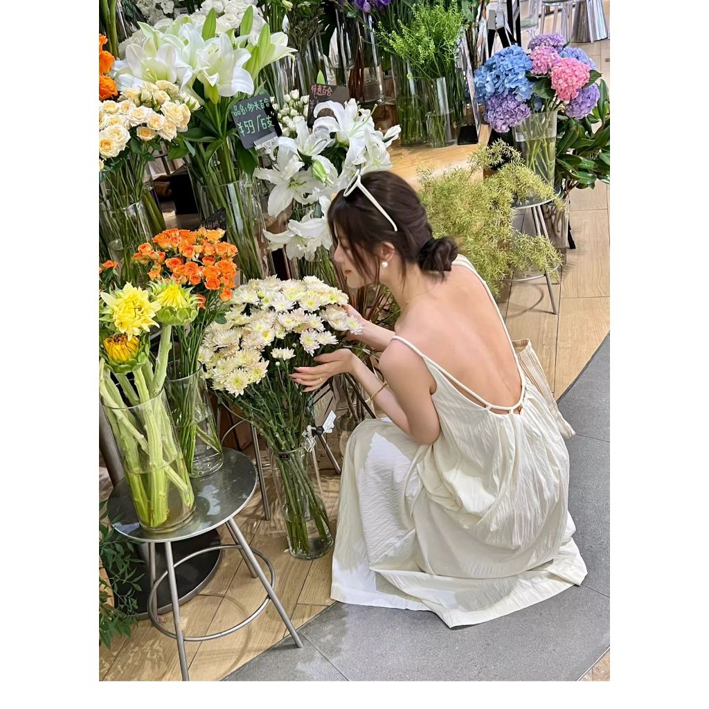 Váy maxi màu kem võng lưng basic - MS170