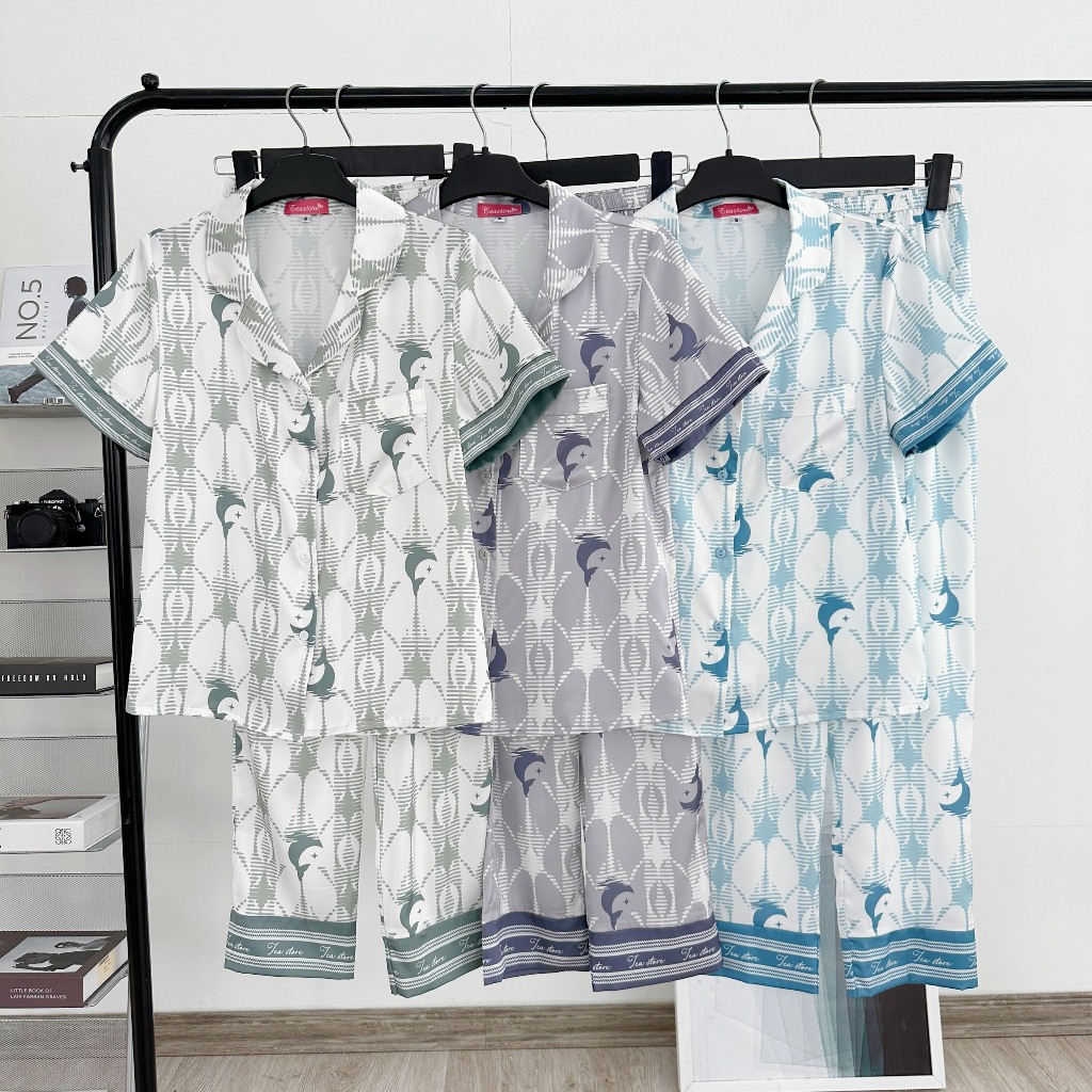 Bộ mặc nhà Pyjama chất lụa Tea Store tay cộc quần dài họa tiết cá heo