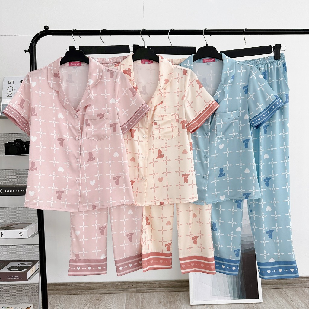 Bộ mặc nhà Pyjama chất lụa Tea Store tay cộc quần dài họa tiết gấu tim