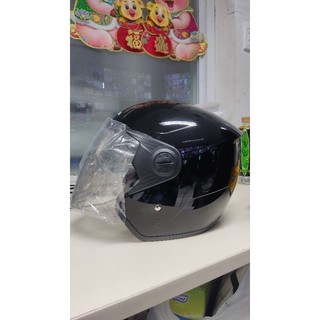 Nón bảo hiểm 3/4 kính Honda nhập theo xe từ Indonesia.