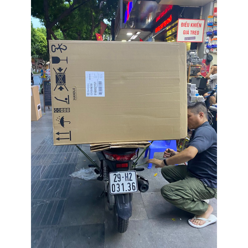 Máy sấy thông hơi Electrolux 8.5 kg EDV854N3SB - Hàng chính hãng