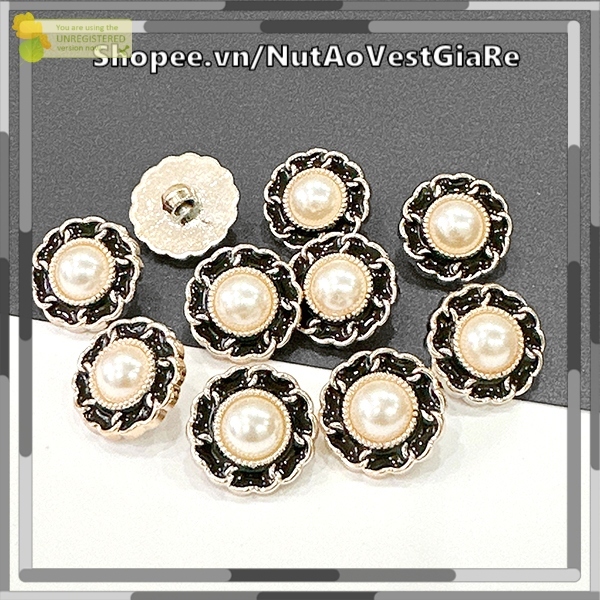 Set 10 NÚT HOA LÀM VEST 2 size 1.8cm va 2cm