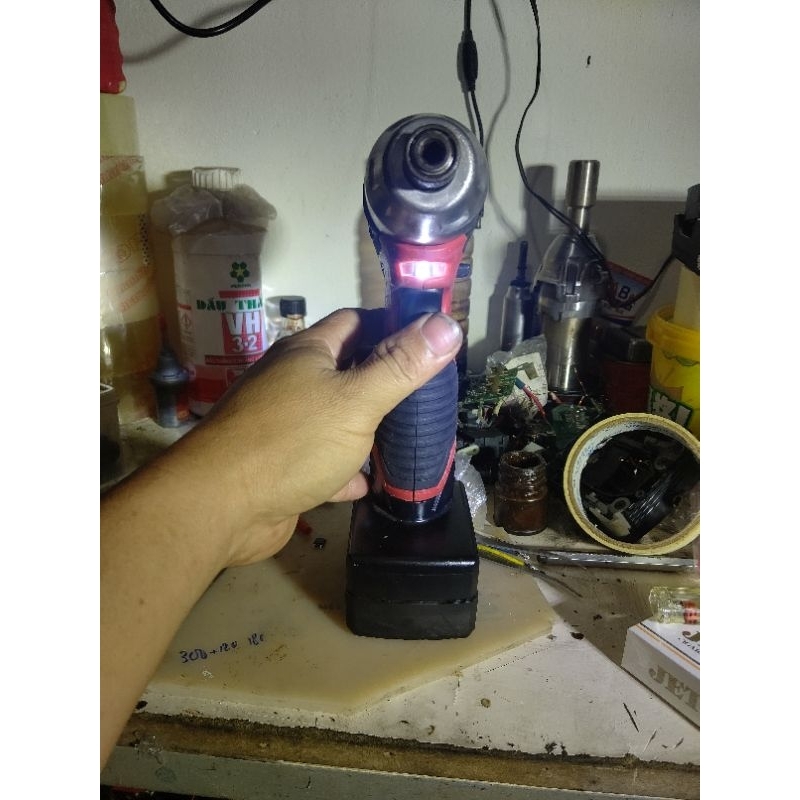 Combo vít pin milwaukee 12v