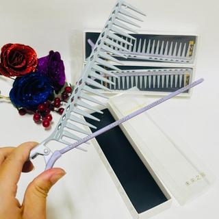 Lược bắt tóc mảng to. lược cắt tóc
