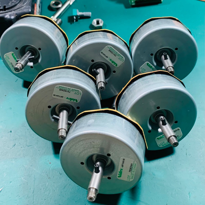 Động Cơ Nidec M180 , P240 Không Chổi Than 13-24v