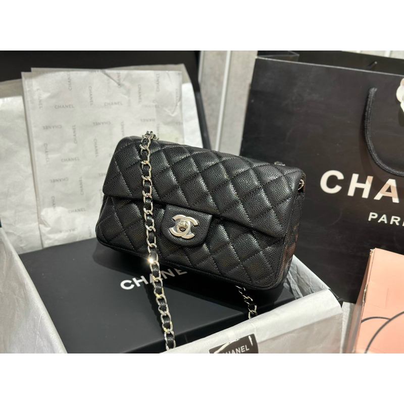 TÚI TRẦN TRÁM CAVIAR CLASSIC MINI 8 super