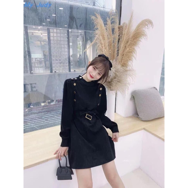 Đầm da lộn nút kèm bell