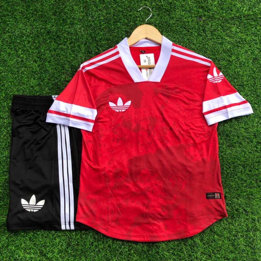 Bộ quần áo bóng đá không logo đỏ - in tên số áo theo yêu cầu - hàng thun lạnh loại 1