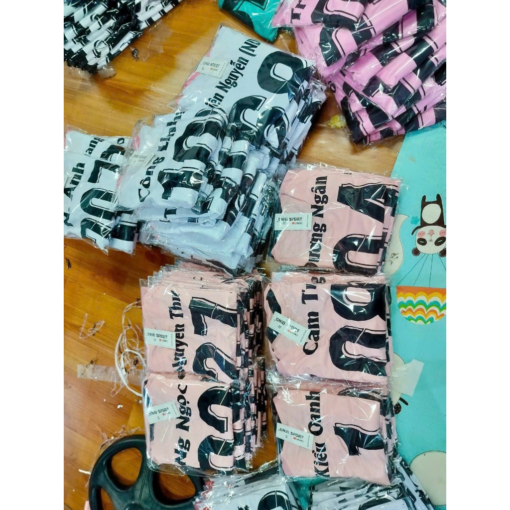 Bộ quần áo bóng đá không logo đỏ - in tên số áo theo yêu cầu - hàng thun lạnh loại 1