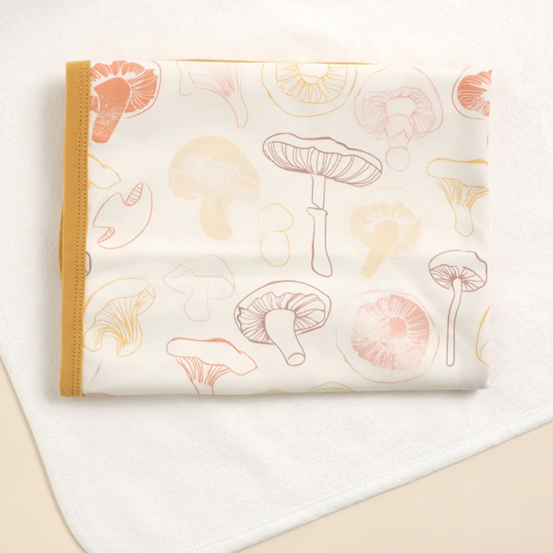 Quà tặng từ thương hiệu Chilux tấm lót chống thấm cho bé