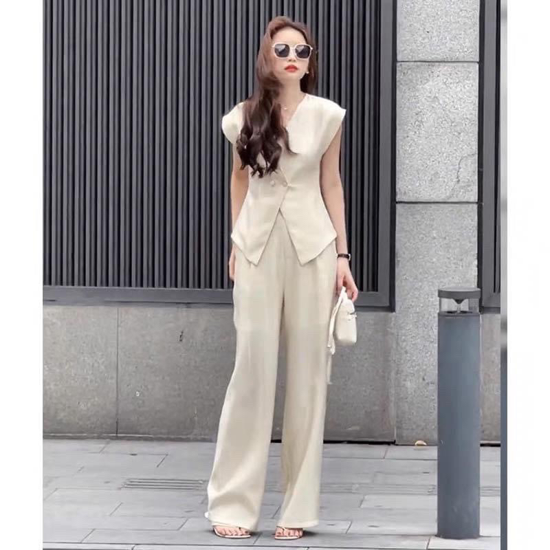 Set hai chi tiết thiết kế trắng áo sát nách kèm quần ống rộng