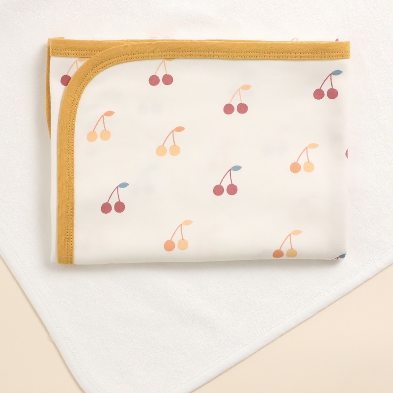 Quà tặng từ thương hiệu Chilux tấm lót chống thấm cho bé