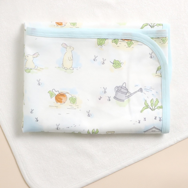 Quà tặng từ thương hiệu Chilux tấm lót chống thấm cho bé