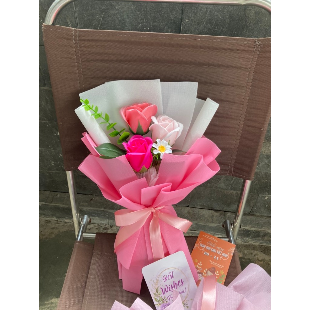 Bó Hoa 3 Bông Tặng Kèm Thiệp